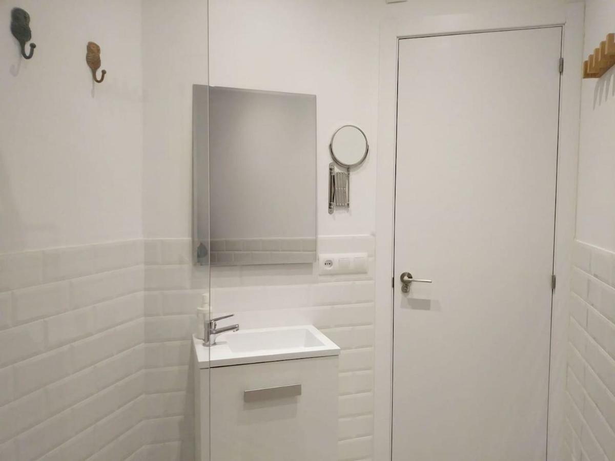 En Corts Flat Apartment Valencia Ngoại thất bức ảnh